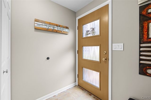 8138 Portobello, Clay, NY 13090