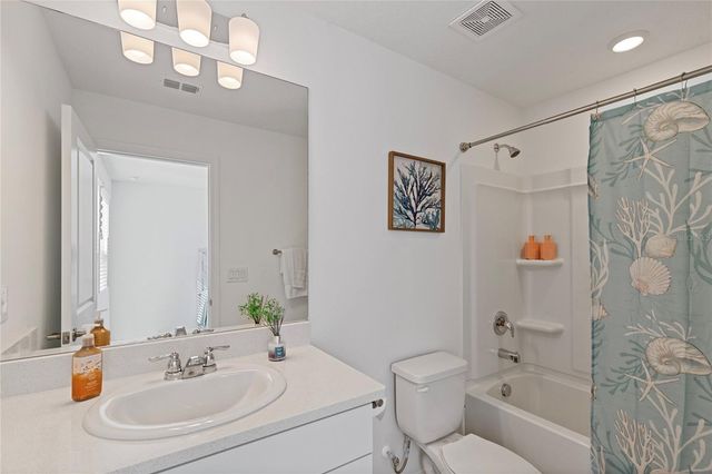 6119 WHETSTONE COURT, Palmetto, FL 34221