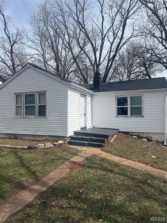 10112 Lord Drive, Unincorporated, MO 63136