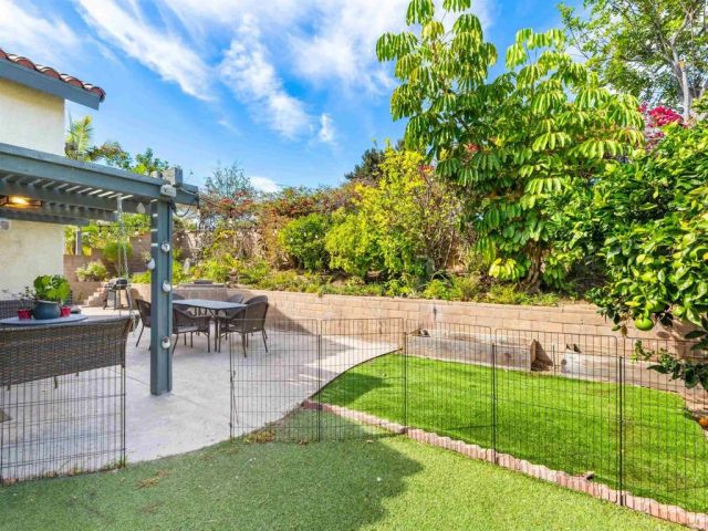 1523 Madrid Drive, Vista, CA 92081