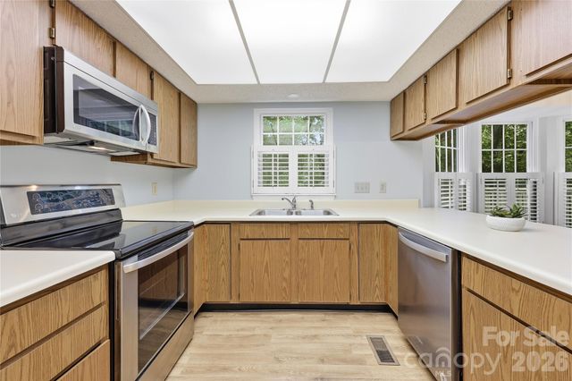 10716 Derry Drive, Charlotte, NC 28262