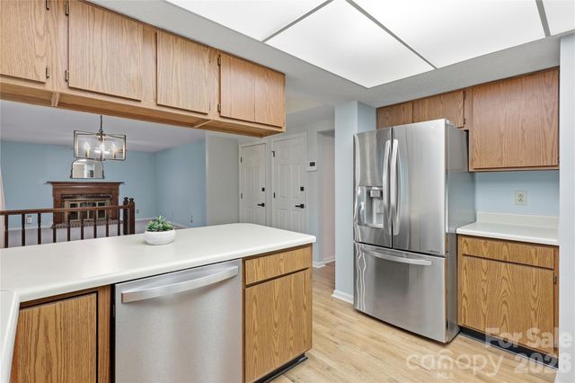 10716 Derry Drive, Charlotte, NC 28262