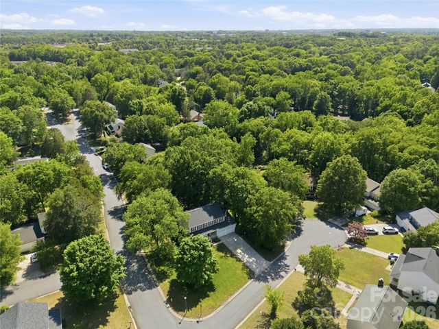 10716 Derry Drive, Charlotte, NC 28262