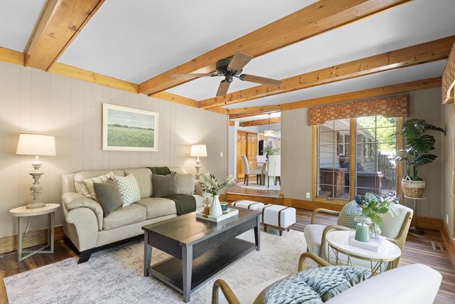750 Crestwood DRIVE, Waukesha, WI 53188