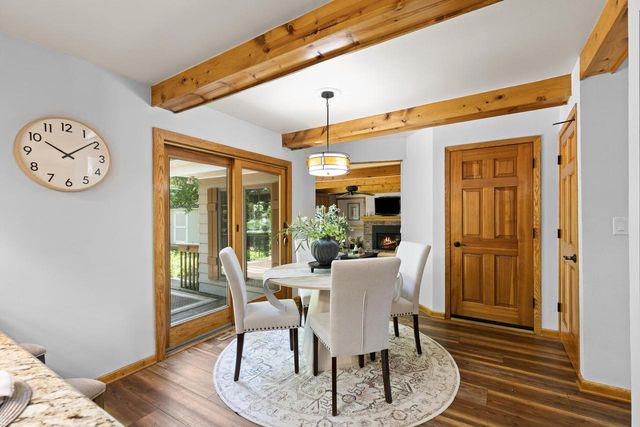 750 Crestwood DRIVE, Waukesha, WI 53188