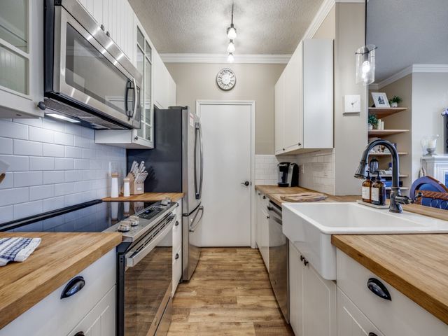 2164 Tanglewood Boulevard 207, Pottsboro, TX 75076