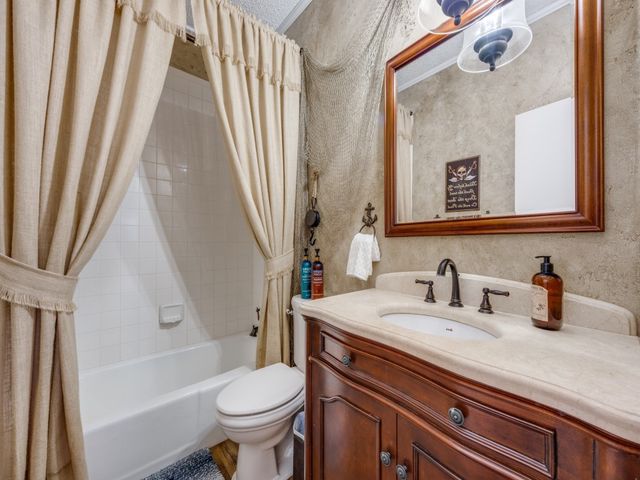 2164 Tanglewood Boulevard 207, Pottsboro, TX 75076