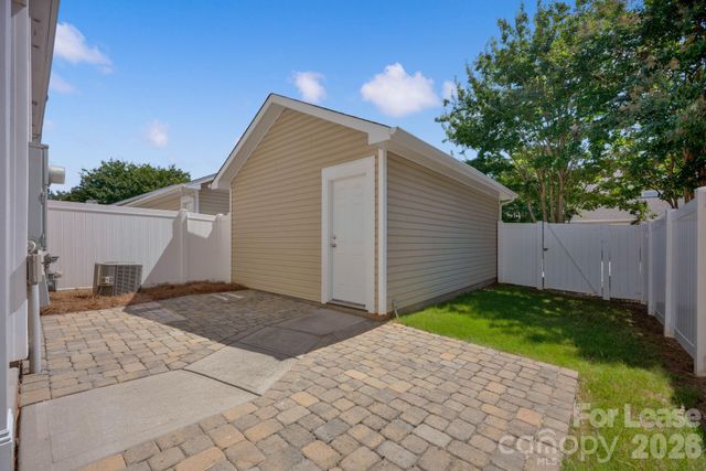 18448 West Catawba Avenue, Cornelius, NC 28031