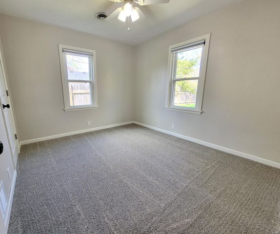 2336 4th Avenue, Anoka, MN 55303