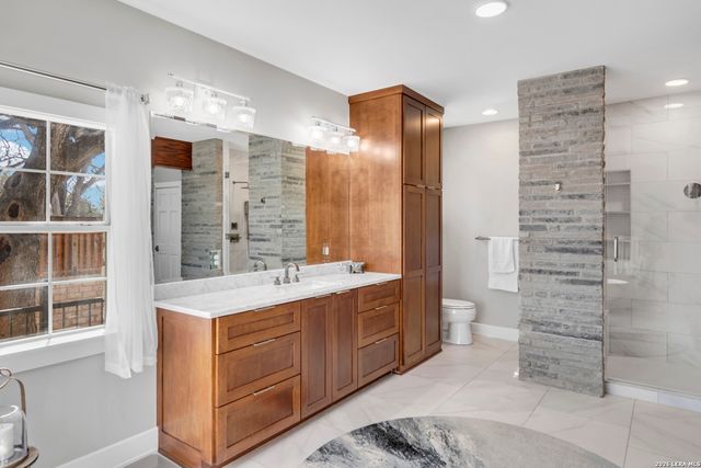 150 Shady Lane, Marble Falls, TX 78654