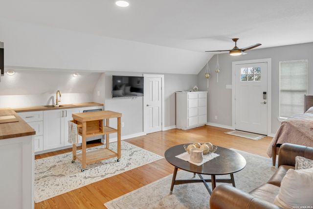 150 Shady Lane, Marble Falls, TX 78654