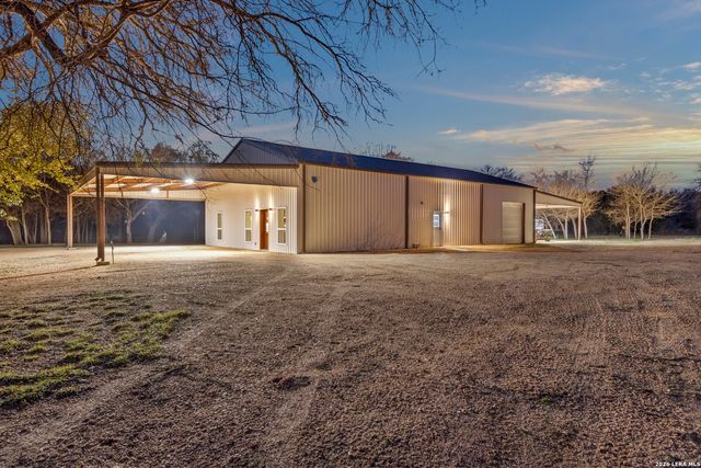 150 Shady Lane, Marble Falls, TX 78654