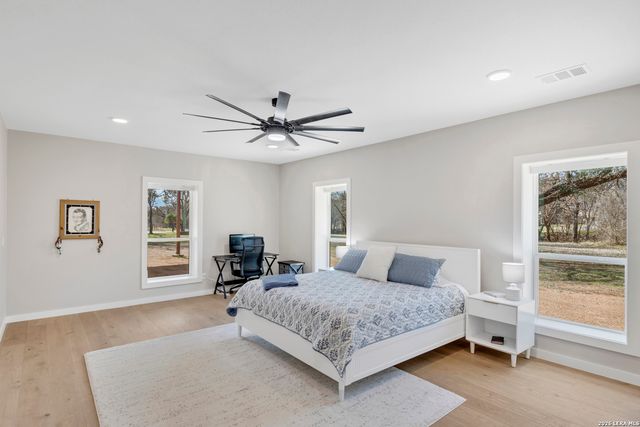 150 Shady Lane, Marble Falls, TX 78654