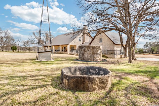 150 Shady Lane, Marble Falls, TX 78654