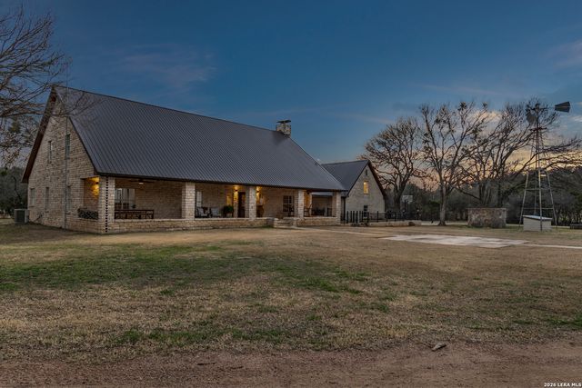 150 Shady Lane, Marble Falls, TX 78654