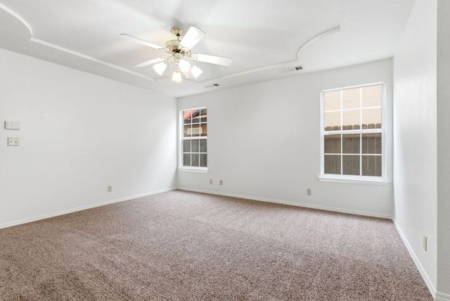 1126 N Crenshaw Street, Visalia, CA 93291