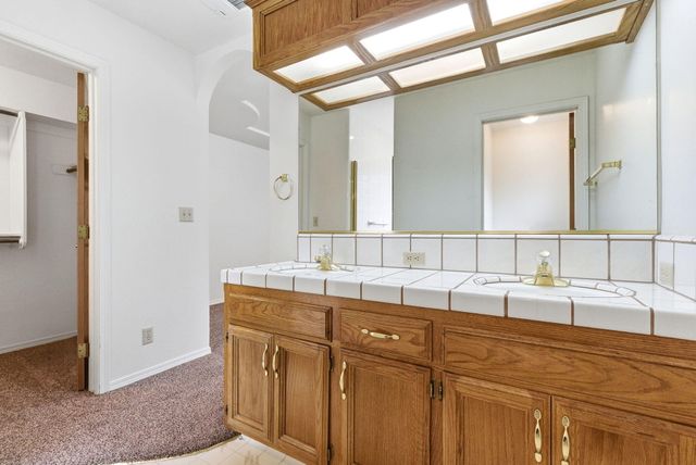 1126 N Crenshaw Street, Visalia, CA 93291