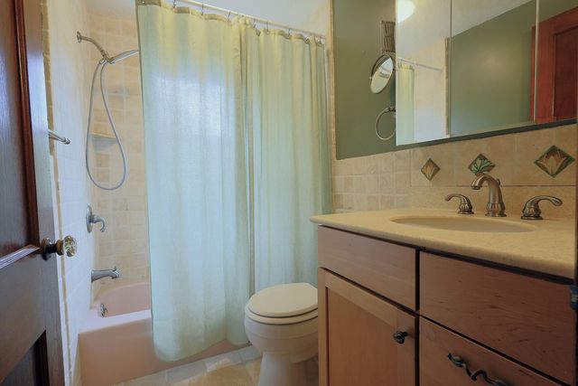 5801 N Territorial Road, Webster Twp, MI 48130