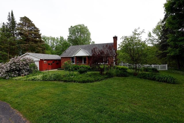 5801 N Territorial Road, Webster Twp, MI 48130