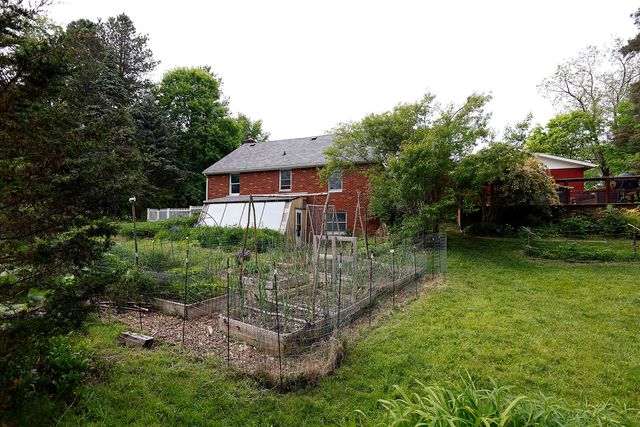 5801 N Territorial Road, Webster Twp, MI 48130