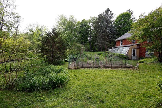 5801 N Territorial Road, Webster Twp, MI 48130