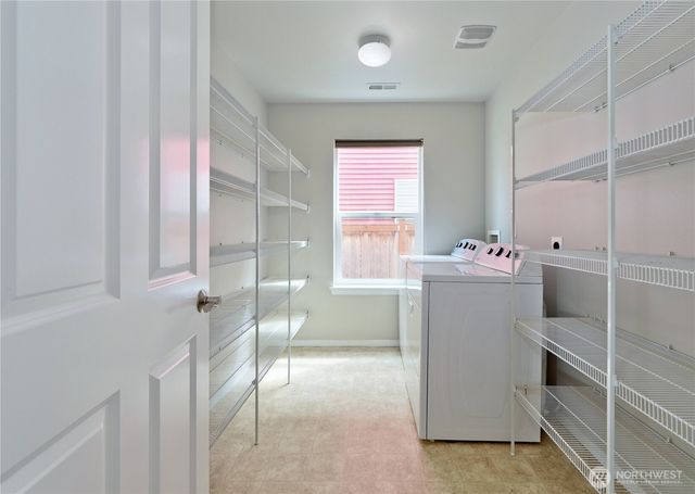 33060 41st Place S, Federal Way, WA 98001