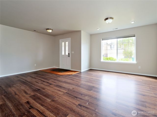 33060 41st Place S, Federal Way, WA 98001