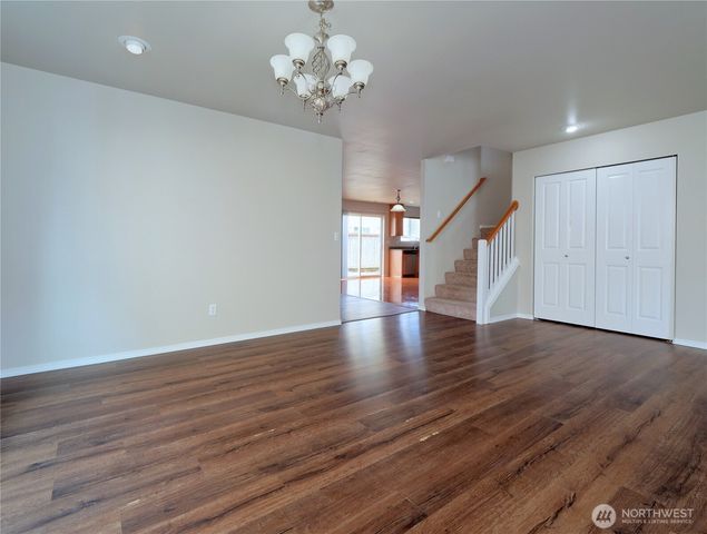 33060 41st Place S, Federal Way, WA 98001