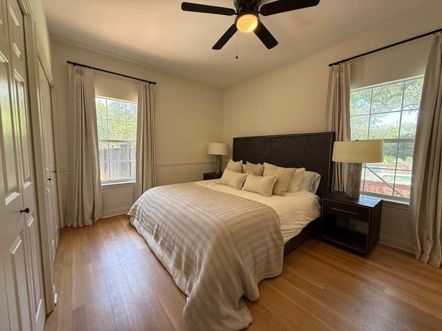 112 Snapper ST, Lakeway, TX 78734