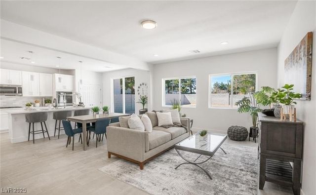 3915 Wesvan Court, Las Vegas, NV 89121