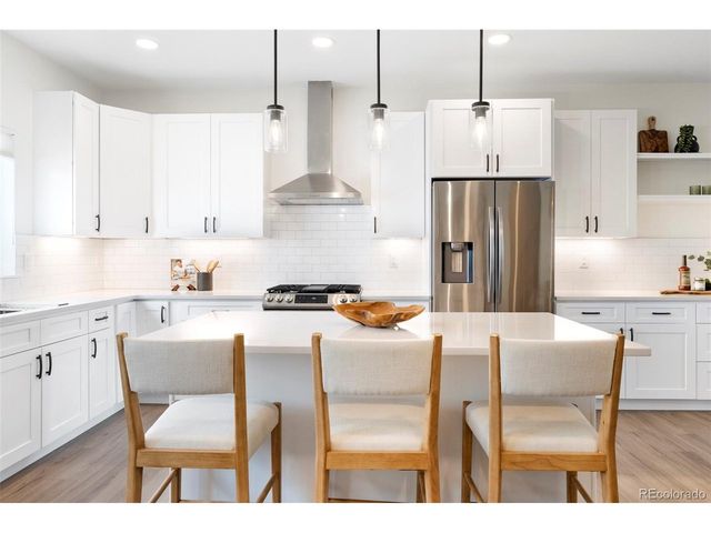 385 East St, Louisville, CO 80027