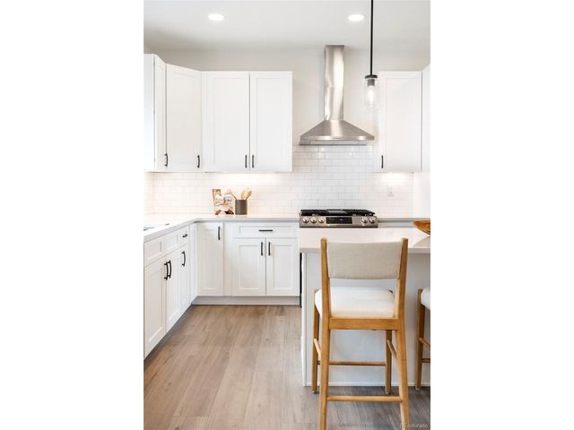 385 East St, Louisville, CO 80027