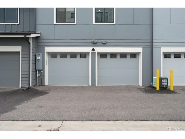 385 East St, Louisville, CO 80027