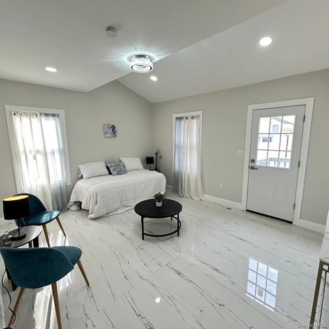 109 Leverich Street, Hempstead, NY 11550