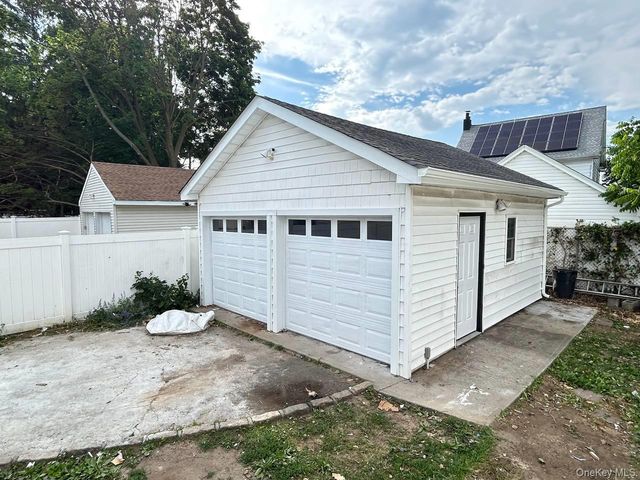 109 Leverich Street, Hempstead, NY 11550