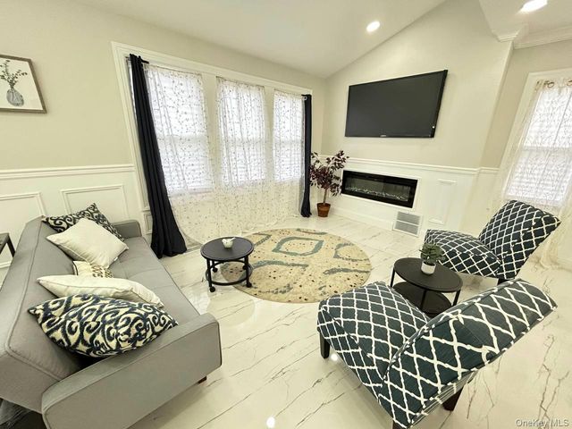 109 Leverich Street, Hempstead, NY 11550