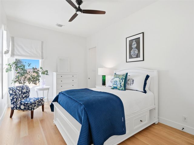 577 Cattle Creek RD, Johnson City, TX 78636