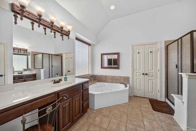 8914 WOODLAND PASS, Boerne, TX 78006