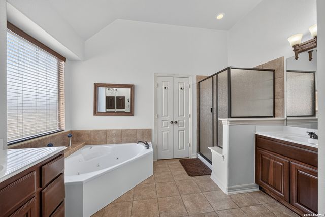8914 WOODLAND PASS, Boerne, TX 78006