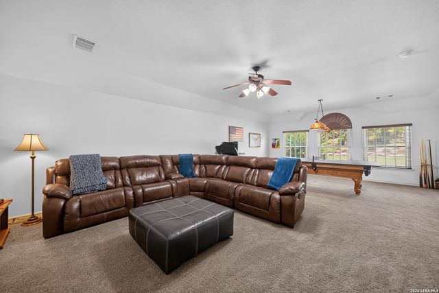 8914 WOODLAND PASS, Boerne, TX 78006