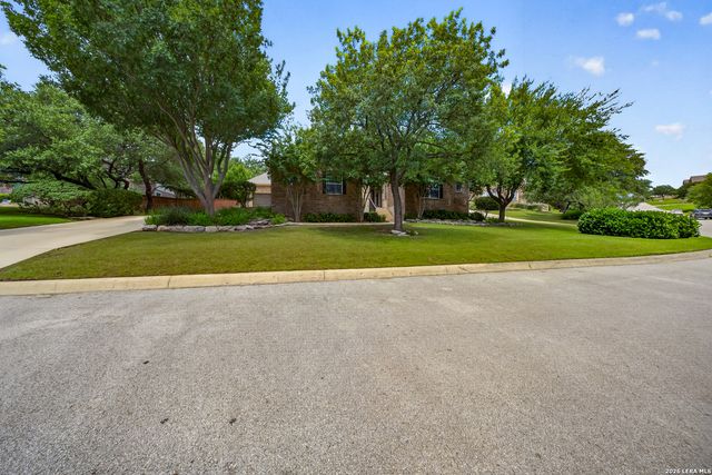 8914 WOODLAND PASS, Boerne, TX 78006