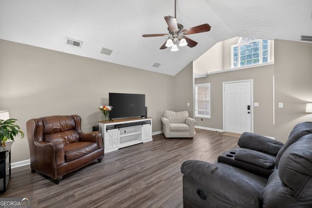 6020 Fieldwood Lane, Loganville, GA 30052