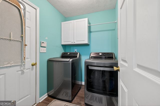 6020 Fieldwood Lane, Loganville, GA 30052