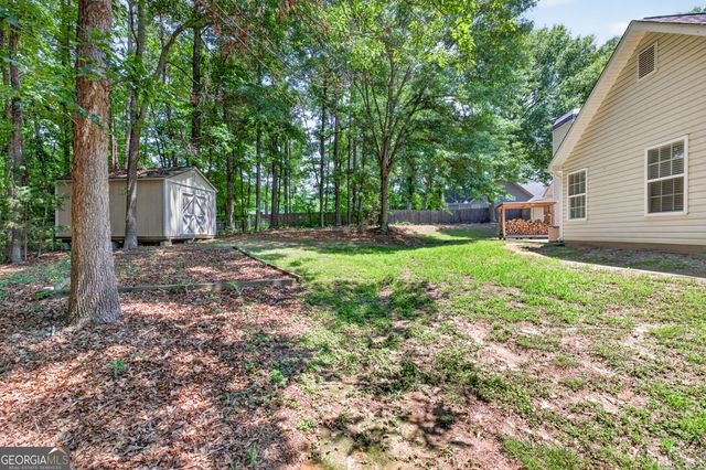 6020 Fieldwood Lane, Loganville, GA 30052