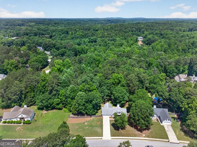 6020 Fieldwood Lane, Loganville, GA 30052