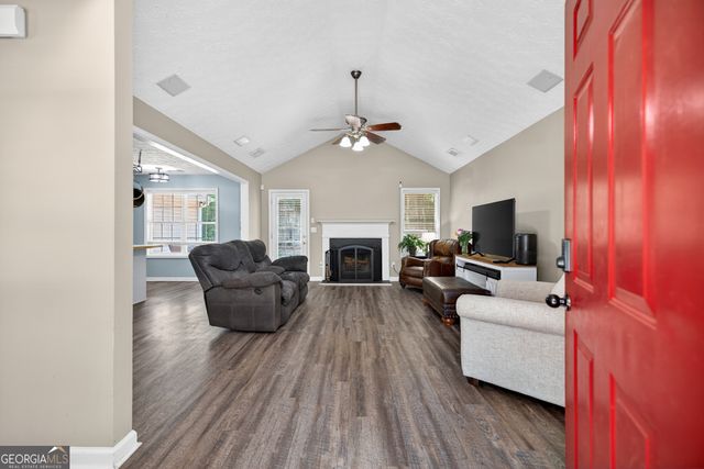6020 Fieldwood Lane, Loganville, GA 30052