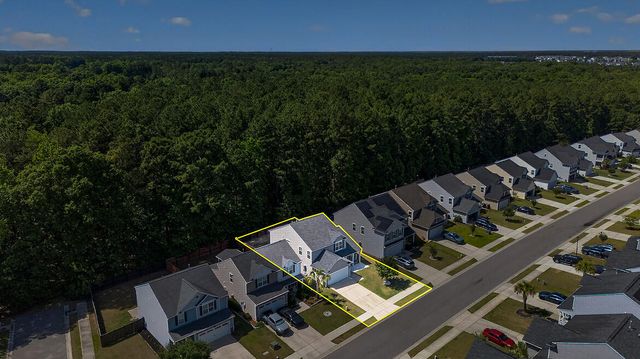 257 Weeping Cypress Drive, Moncks Corner, SC 29461