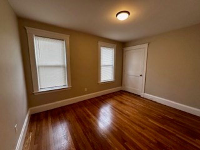 42-44 Caughey St 1, Waltham, MA 02451