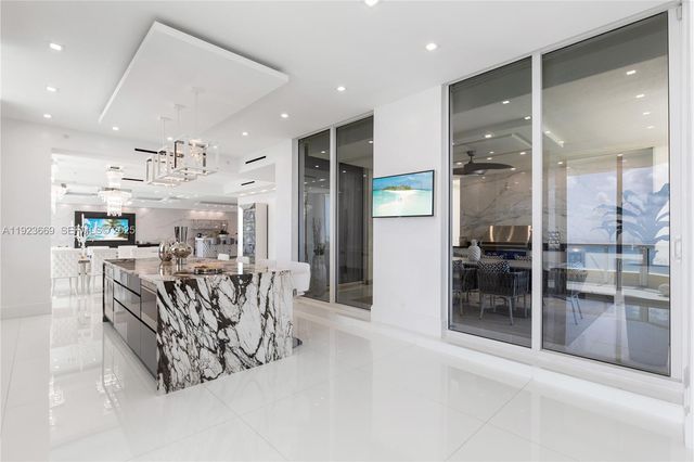 17875 Collins Ave PH4701, Sunny Isles Beach, FL 33160