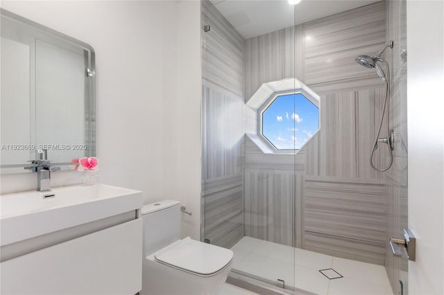 17875 Collins Ave PH4701, Sunny Isles Beach, FL 33160